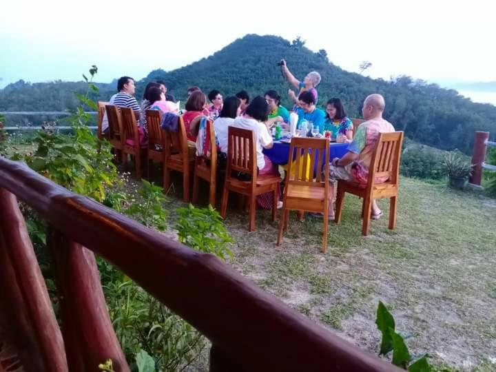 Koh Yaonoi Sunset Sea View Resort เกาะยาวน้อย ภายนอก รูปภาพ