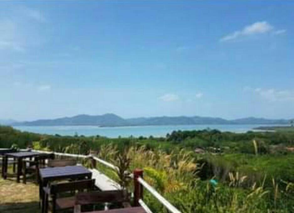 Koh Yaonoi Sunset Sea View Resort เกาะยาวน้อย ภายนอก รูปภาพ