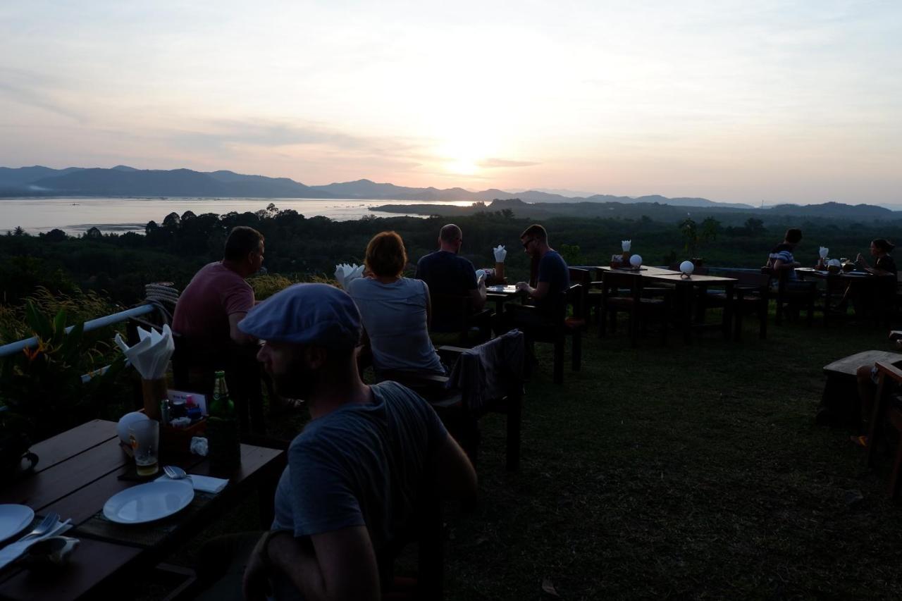 Koh Yaonoi Sunset Sea View Resort เกาะยาวน้อย ภายนอก รูปภาพ